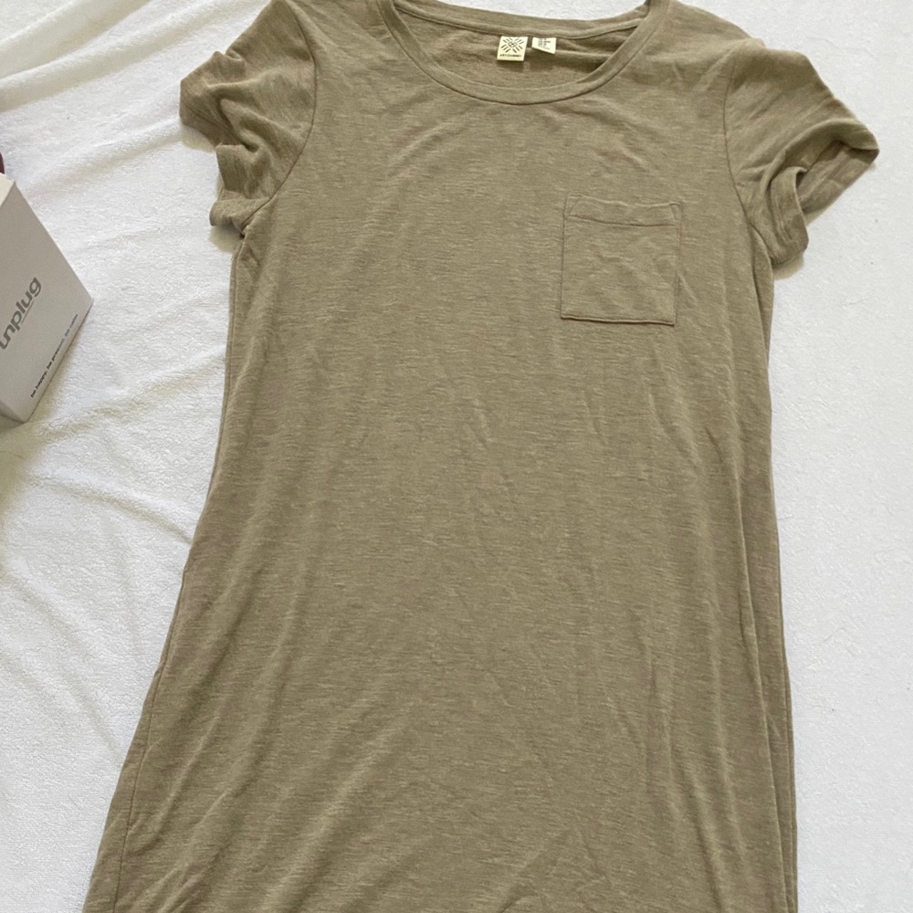 Neutral T-shirt dress. Never worn